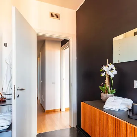 Fiftyfive-one Zuretti