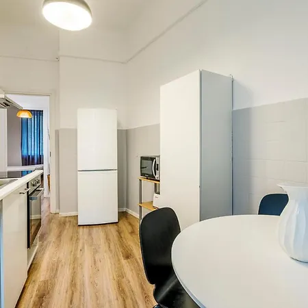 Lejlighed Luxury 4 Bedrooms Close To Duomo