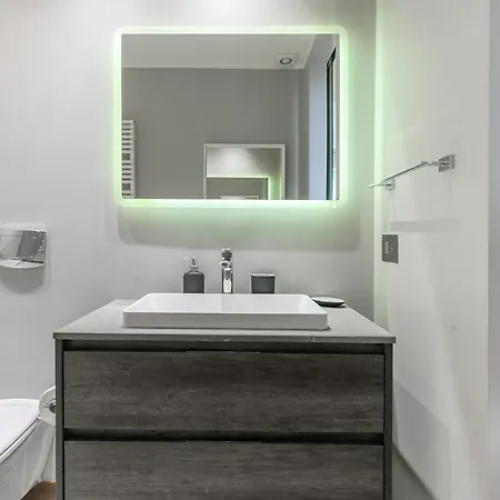 San Babila Executive - Discover The Historic Centre Of Apartament Mediolan