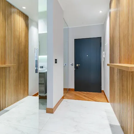 San Babila Executive - Discover The Historic Centre Of Mediolan