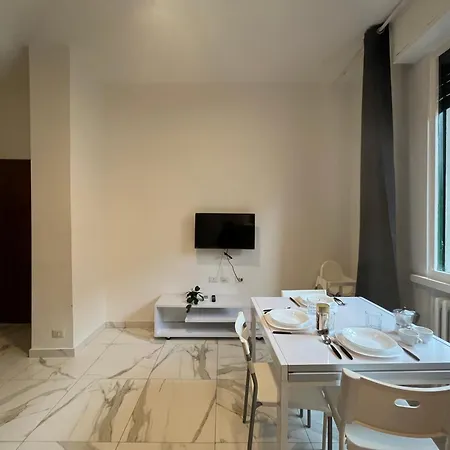 شقة Jcube Bocconi ميلان