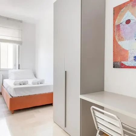 Amazing Center Skyline Apartament Mediolan