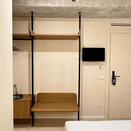 Cà Bèla - Mercadante 3* Milano