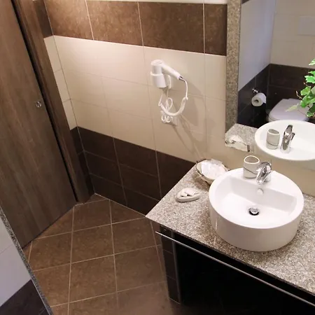 Milanorooms Bacone Self Check-in Гостевой дом