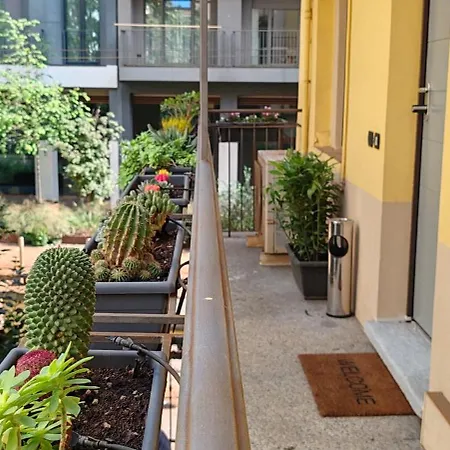 Eleganza Design Corso Porta Garibaldi - 80 Mq Appartement