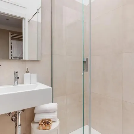 Lux Navigli Center Apartmán