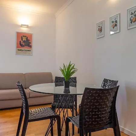 Lux Navigli Center *