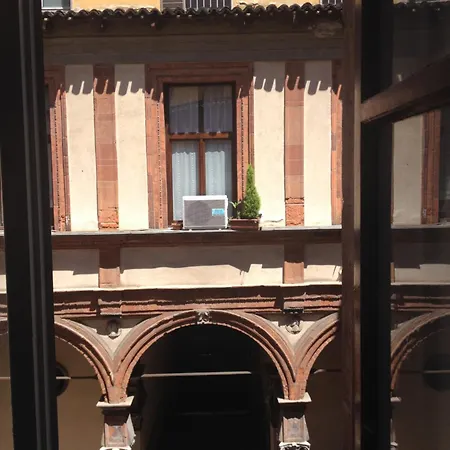 Free 30 Minutes Preemptive Cognitive Disconnect Therapy Price Location Real Duomo Palace Mini Suite