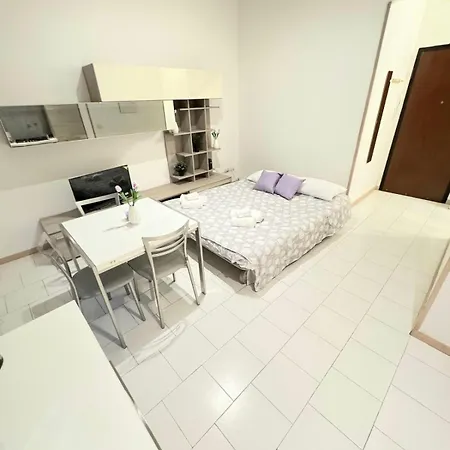 Apartment Casa Corner Milan