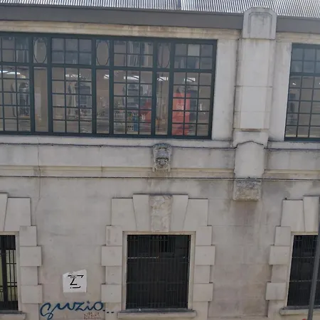 3 Station Free Parking Μιλάνο