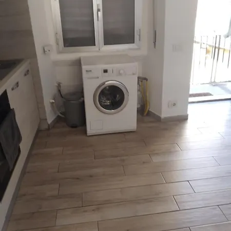 Apartment 3 Station Free Parking