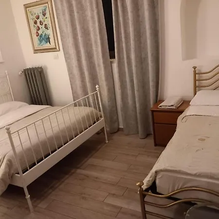 3 Station Free Parking Apartment Milan