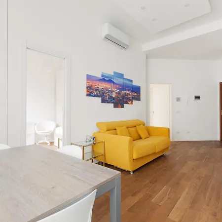 Repubblica - - Moderno Trilocale アパート *