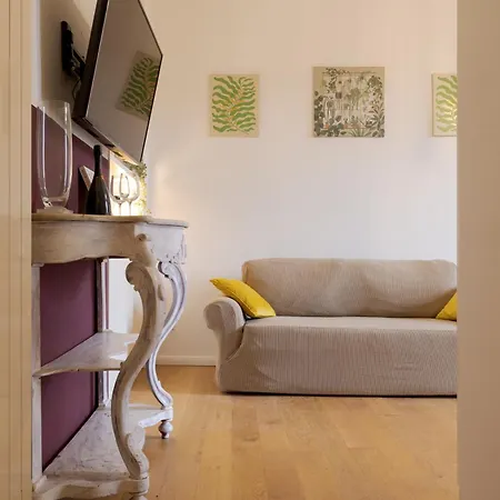 Del Casorett Apartamento *