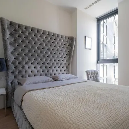 Sky High Dreams - Vista Duomo Apartman Milánó
