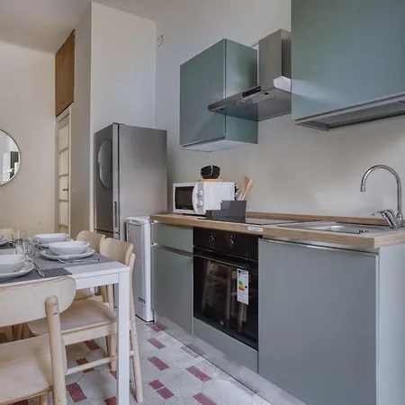 Chic Joivy Flats In The Centre * ميلان