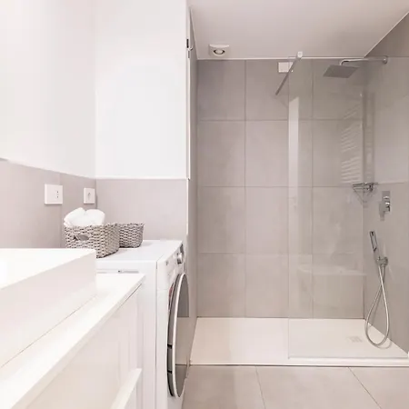 Easylife - - Mancini 1 - Cinque Giornate * Milano