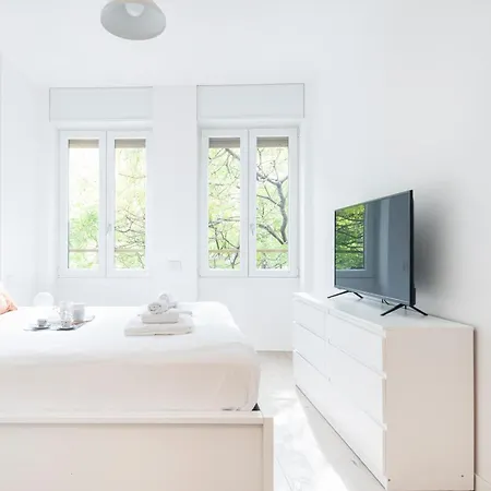 Apartment New In Cinque Giornate By Easylife *