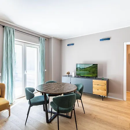 Easylife - - Buonaparte 68s - Castello Sforzesco *