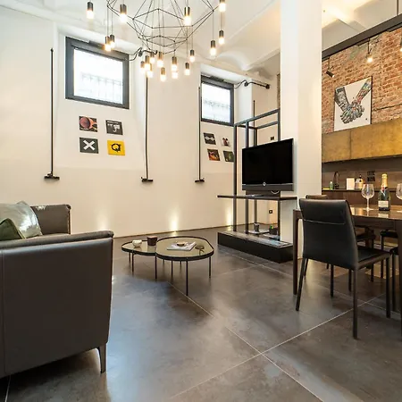 Apartment Prestigioso Loft In San Babila A 5 Min. Dal Duomo Mailand
