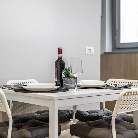 Stazione Di Lambrate-il Mulino Storico A 10 Stelle *