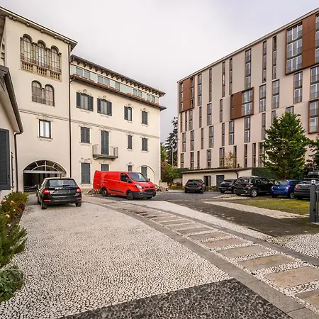 Stazione Di Lambrate-il Mulino Storico A 10 Stelle Μιλάνο