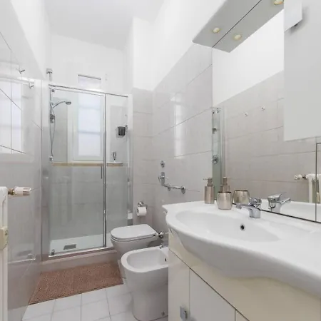 Free Private Parking - 5 Min To Metro - Access Control Guard - Quiet *