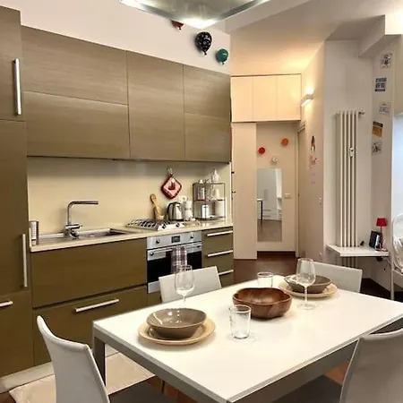 Lejlighed Il Nido Del Centro Storico-a Due Passi Dai Navigli E Dal Duomo Milano