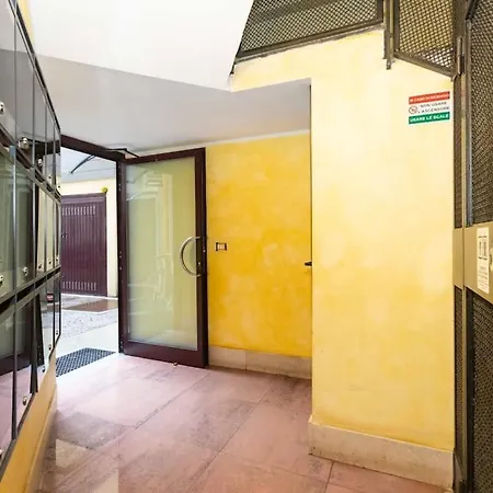 Il Nido Del Centro Storico-a Due Passi Dai Navigli E Dal Duomo Apartment *