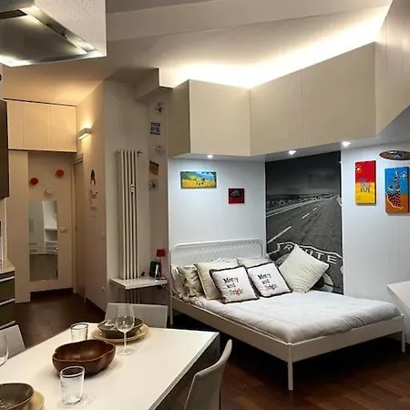 Apartment Il Nido Del Centro Storico-a Due Passi Dai Navigli E Dal Duomo *
