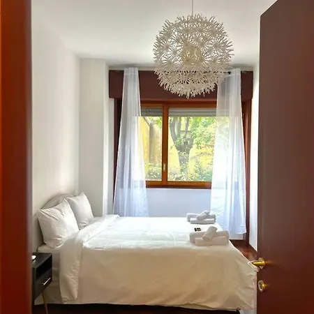 Isola Maciachini Mm 3 - Moderno Trilocale Con Balcone 10 Min Da Stazione Apartment *