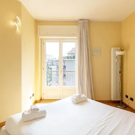 Spacious Two Bedrooms Solari Area - Mirable Pm Apartment