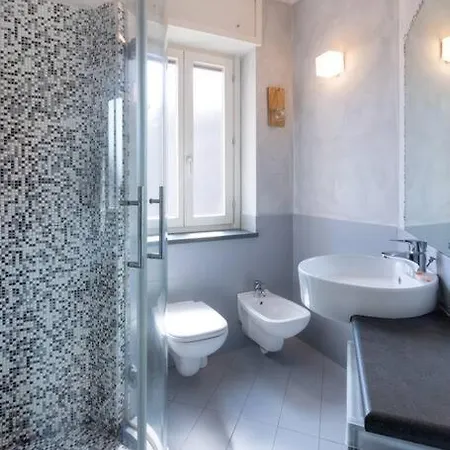 Apartment Spacious Two Bedrooms Solari Area - Mirable Pm Milan