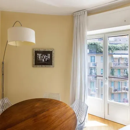 Spacious Two Bedrooms Solari Area - Mirable Pm Apartment
