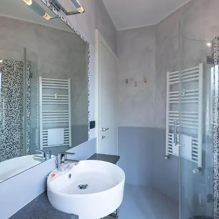 Spacious Two Bedrooms Solari Area - Mirable Pm Apartment *