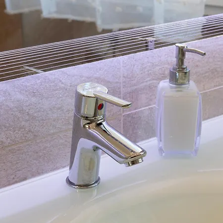 Flat 50m Station! Appartamento Milano