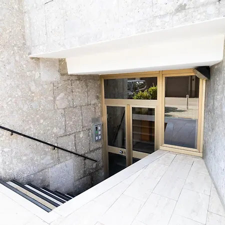 Arte & Fantasia - 15 Min Citycenter - Apartamento *