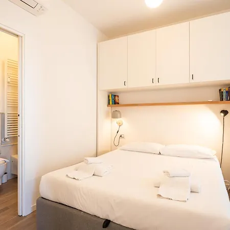 Moderno Bilocale Sui Navigli - Mirable Pm Mediolan