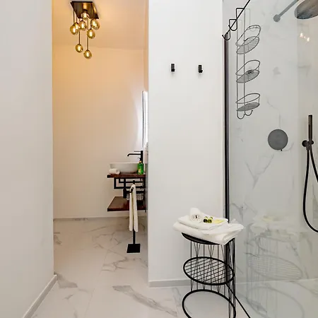 8 Luxury - Centro - Porta Venezia Apartment Milan