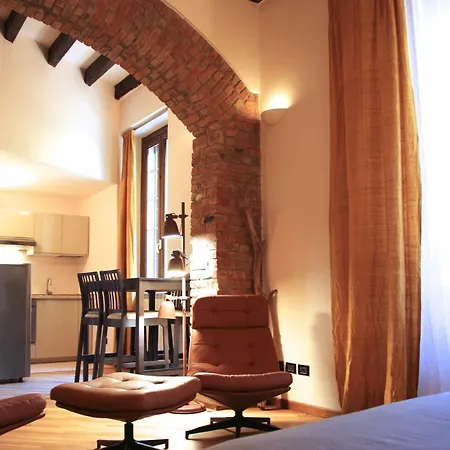 Loft Porta Romana - Duomo 3 Metro Stops * Milano