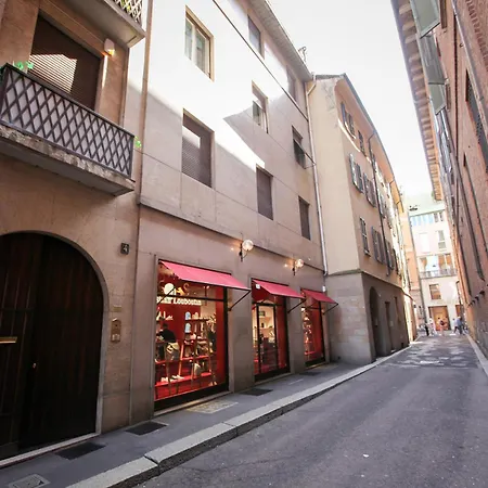 Daire Design Nel Quadrilatero Della Moda *
