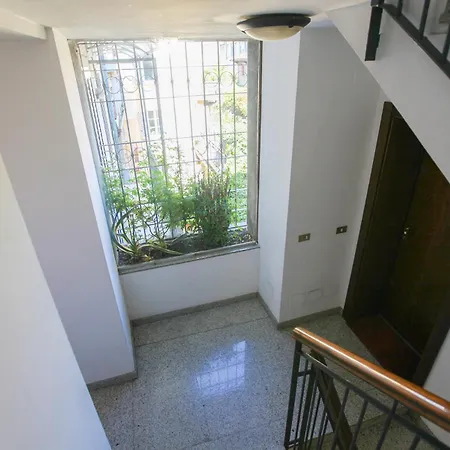Apartment Design Nel Quadrilatero Della Moda
