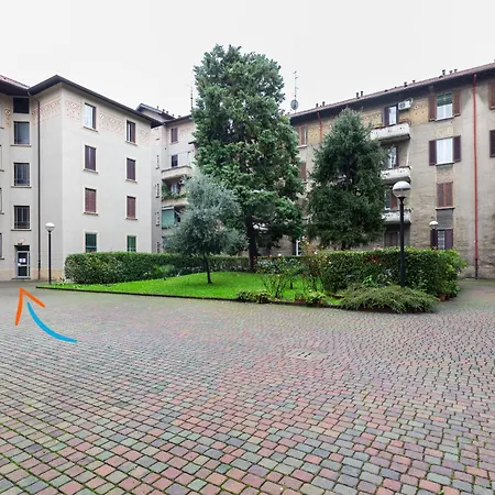 Macmahome Милан