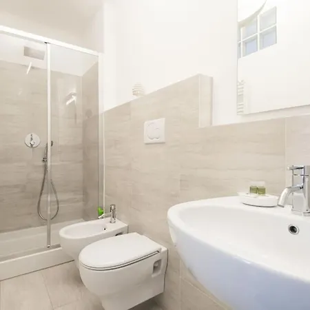 Easylife - - Bixio 11 - Porta Venezia Apartmán *