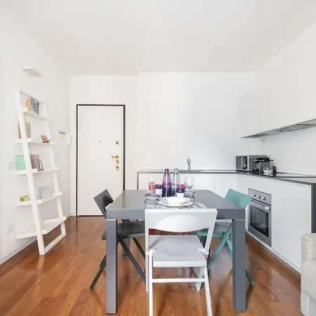 Easylife - - Bixio 11 - Porta Venezia *