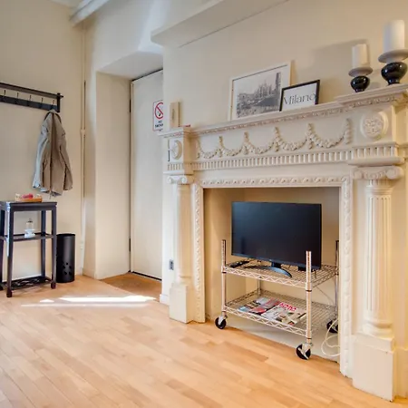 Guesthost - Deangeli Nest Romantico Bilocale Di Design In Zona De Angeli, Rinnovato E Accessoriato 밀라노