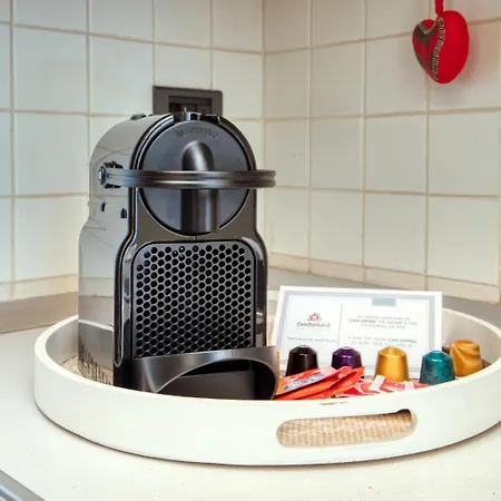 Guesthost - Deangeli Nest Romantico Bilocale Di Design In Zona De Angeli, Rinnovato E Accessoriato * 밀라노