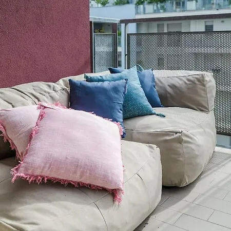 Near Duomo - Free Parking -terrace - Metro - Ac Daire