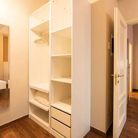 Crocetta Traviata Bilocale I Piano - Mirable Pm Apartment Milan