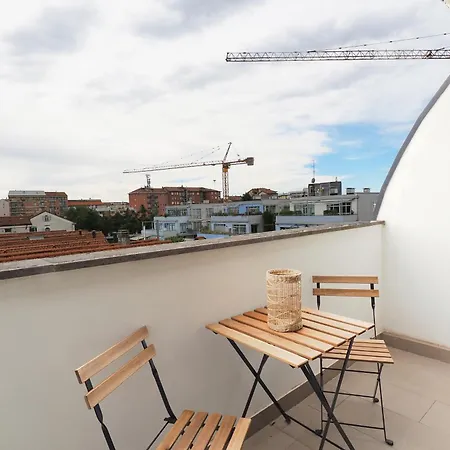 Primopiano - Watt B Milano